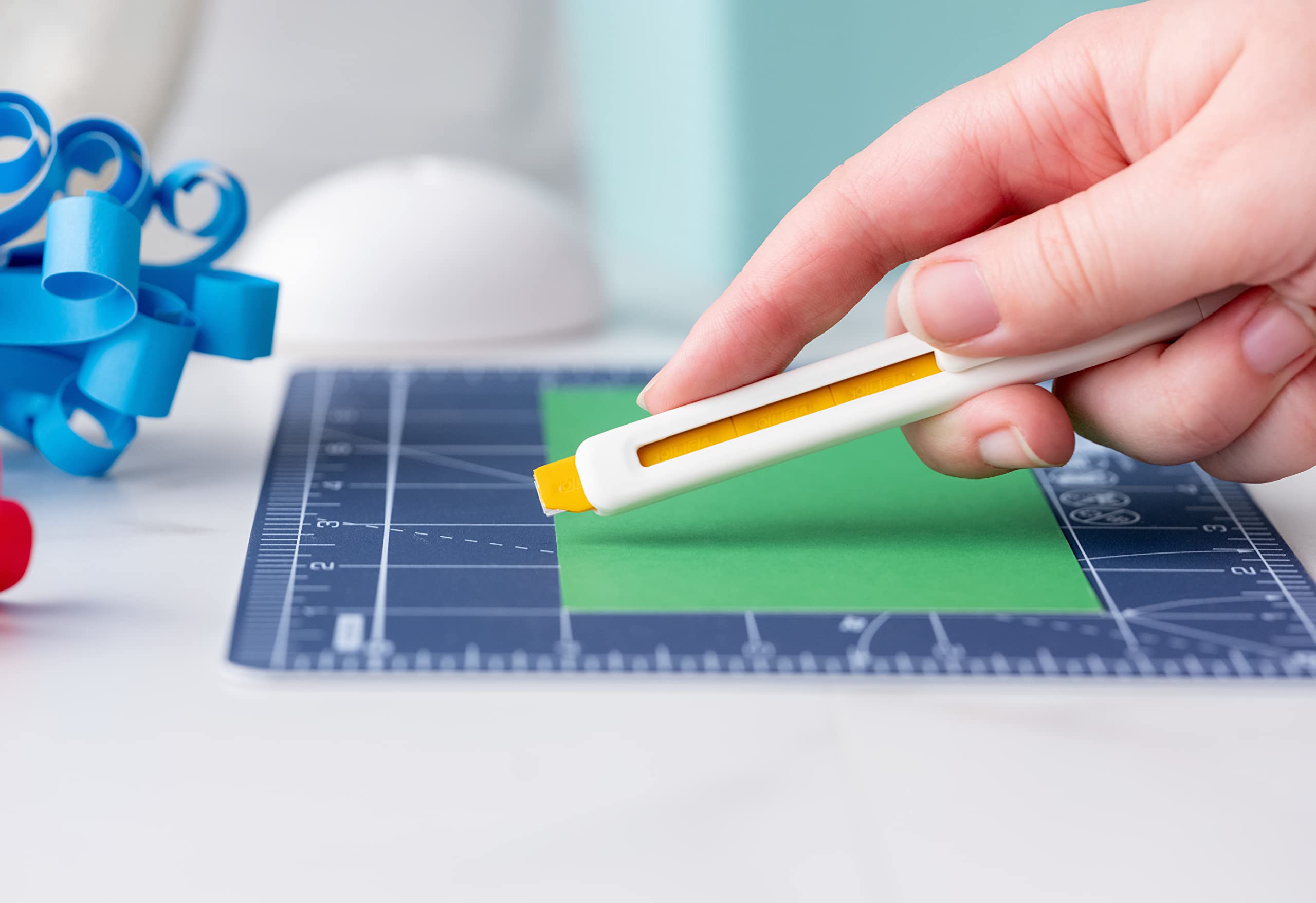 OLFA 6" x 8" Self Healing Rotary Cutting Mat (RM-6x8/NBL) - Double Sided 6x8 Inch Cutting Mat with Grid for Fabric, Sewing, Quilting, & Crafts, Designed for Use with Rotary Cutters (Navy) - Image 3