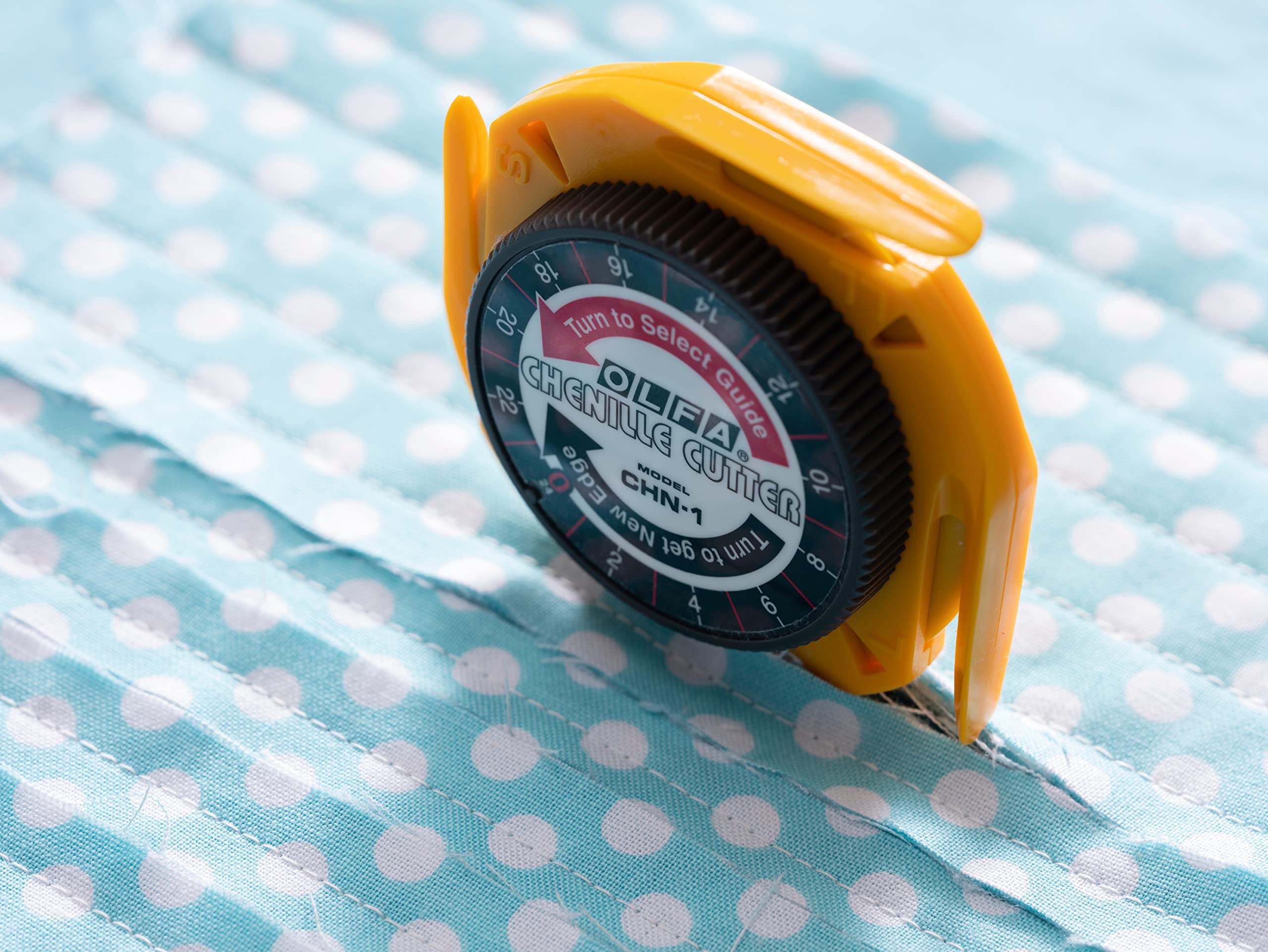 OLFA Chenille Cutter (CHN-1) - Multi-Purpose Rotary Blade Cutter w/ 24 Edges & 4 Sizes for Chenille Fabric, Crafts, Sewing, Quilting, Replacement Blade: OLFA CHB-1 - Image 5